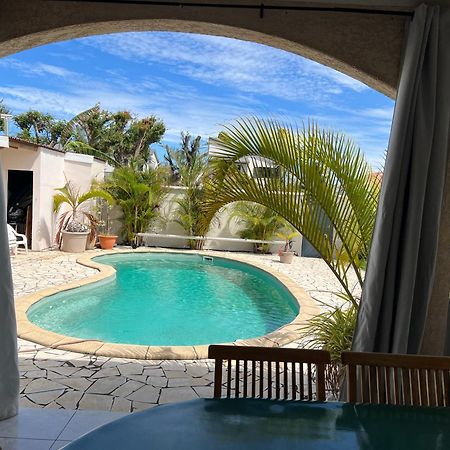 Villa Etang Sale Les Bains Avec Piscine Privee エクステリア 写真